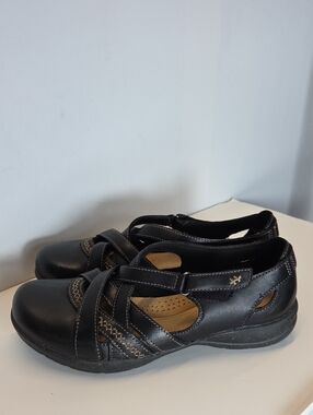 Clarks Womens Leather Black Mary Jane Strap Shoes Size 8